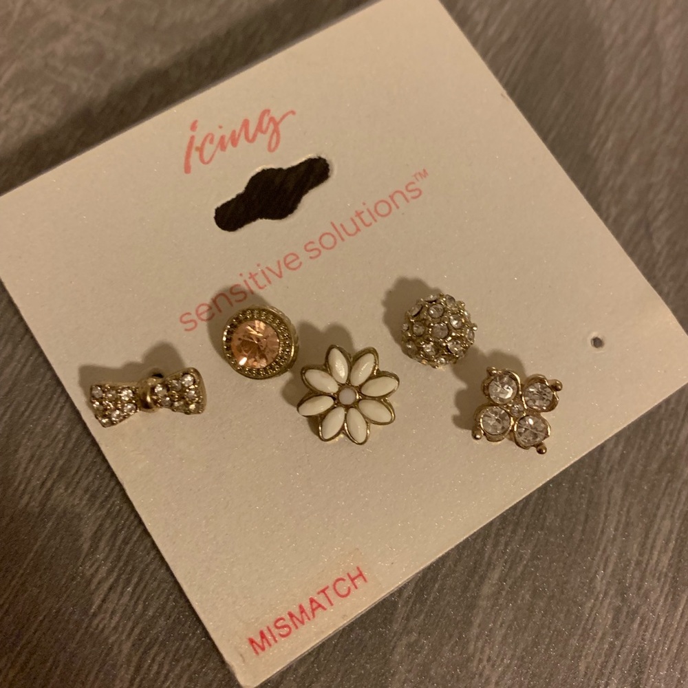 Mismatch earrings - Picture 2 of 3